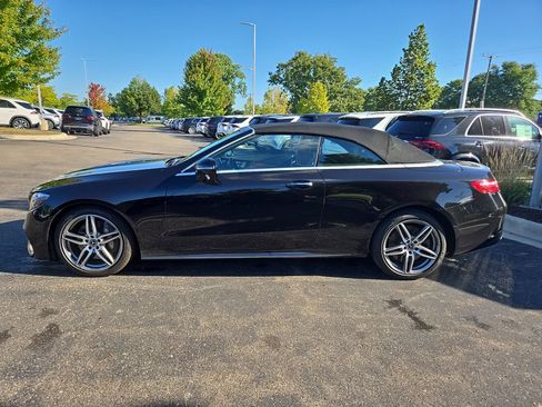 Used 2020 Mercedes-Benz E 450 4MATIC Cabriolet image 2