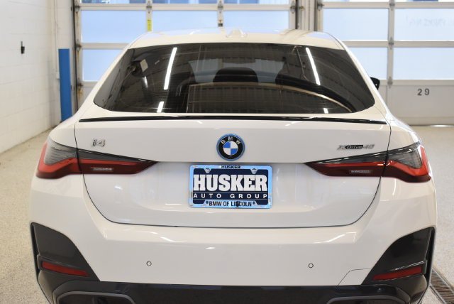 Used 2024 BMW i4 xDrive40i w/ M Sport Package AWD/4WD image 11
