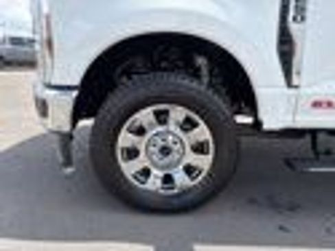 New 2026 Ford F250 King Ranch w/ Chrome Package AWD/4WD image 32