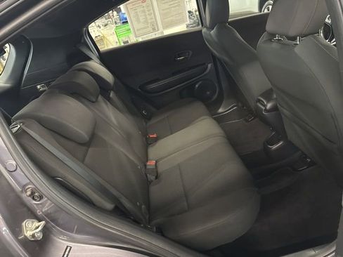 Used 2019 Honda HR-V Sport image 24