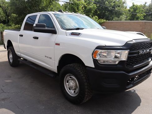 Used 2022 RAM 2500 Tradesman AWD/4WD image 1