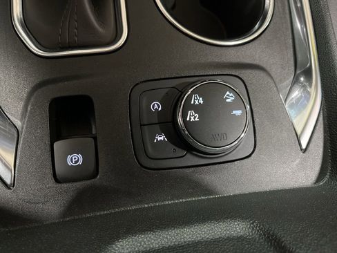 Used 2022 Chevrolet Traverse High Country w/ LPO, Floor Liner Package image 38