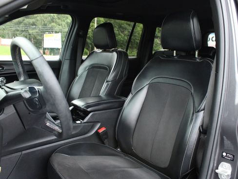 Used 2023 Jeep Grand Cherokee Altitude AWD/4WD image 14