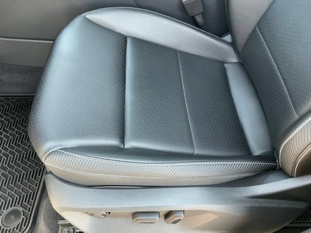 Used 2023 Volkswagen Atlas Cross Sport SE FWD image 15
