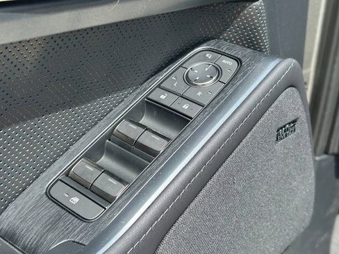 Used 2026 Lexus GX 550 w/ Accessory Package (2T) AWD/4WD image 27