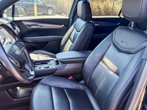 Certified 2024 Cadillac XT6 Luxury w/ LPO, Floor Liner Package AWD/4WD image 10