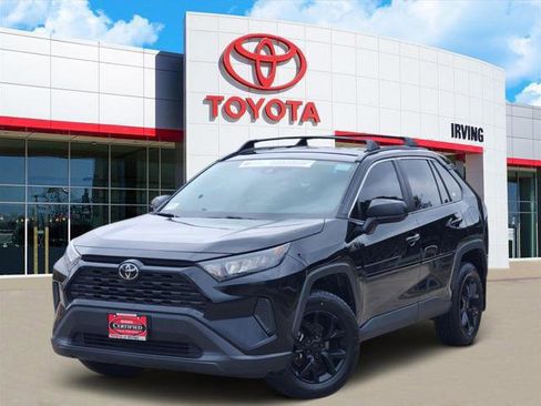 Certified 2021 Toyota RAV4 LE image 1