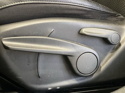 Used 2024 Jeep Compass Latitude image 14