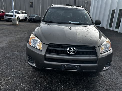 Used 2011 Toyota RAV4 4WD image 8