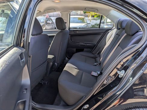 Used 2014 Mitsubishi Lancer ES image 11