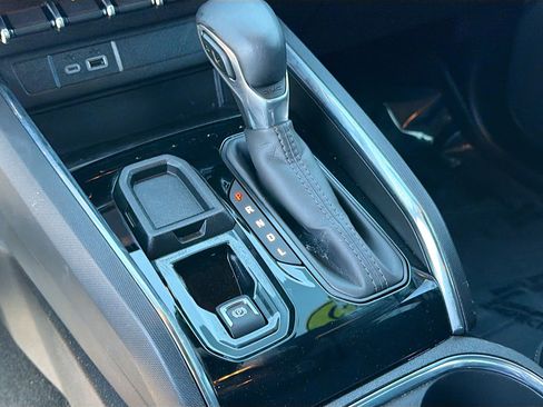 Used 2025 GMC Canyon Elevation w/ Convenience Package image 27