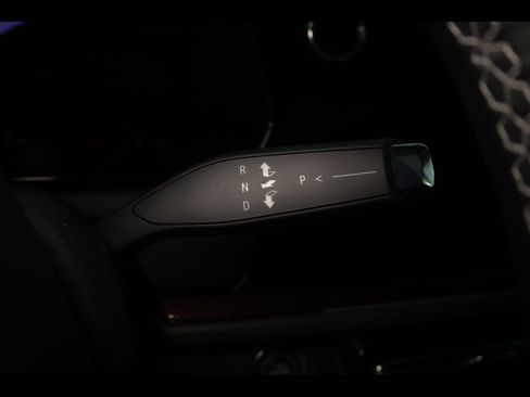 Used 2025 Chevrolet Traverse Z71 w/ Driver Confidence Package image 31