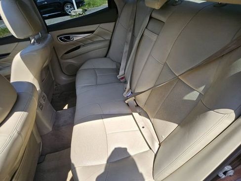 Used 2015 INFINITI Q70 3.7 AWD/4WD image 17