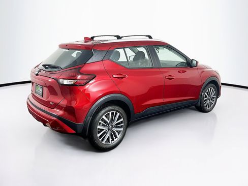 Used 2024 Nissan Kicks SV w/ Exterior Package image 9