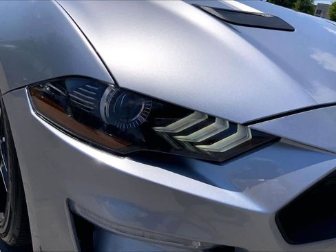 Used 2021 Ford Mustang Premium RWD image 23