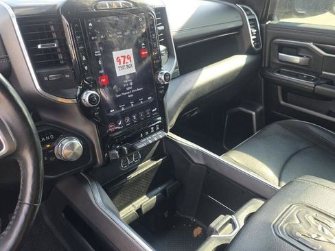Used 2020 RAM 2500 Laramie w/ Night Edition AWD/4WD image 14