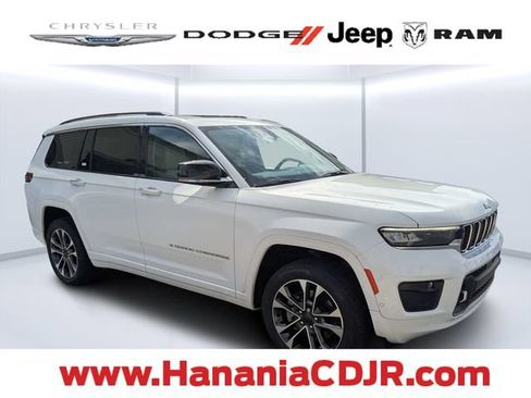 Certified 2021 Jeep Grand Cherokee L Overland w/ Luxury Tech Group IV AWD/4WD image 1