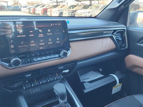 New 2026 GMC Canyon AT4 image 36