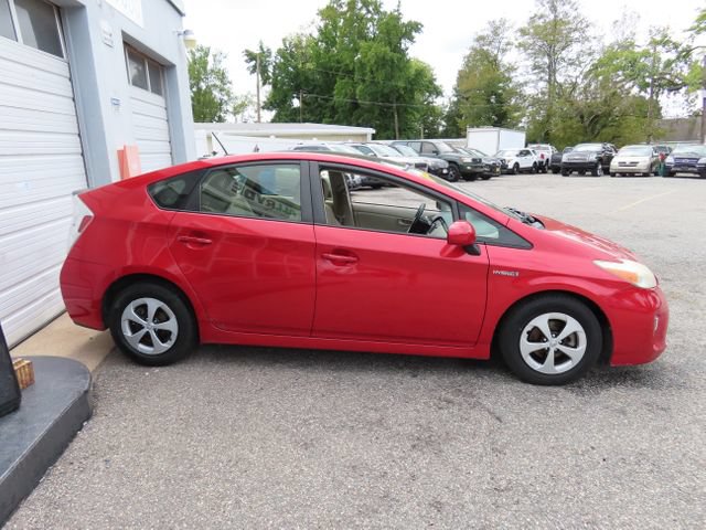 Used 2012 Toyota Prius Four w/ Deluxe Solar Roof Pkg FWD image 4