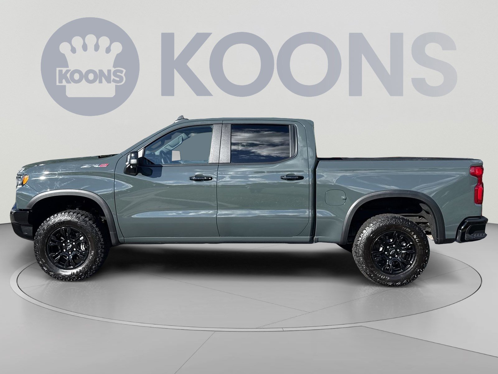 Used 2026 Chevrolet Silverado 1500 ZR2 AWD/4WD image 2
