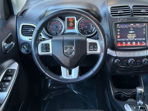 Used 2013 Dodge Journey SXT w/ Flexible Seating Group FWD image 15