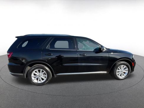 Used 2023 Dodge Durango SXT image 16