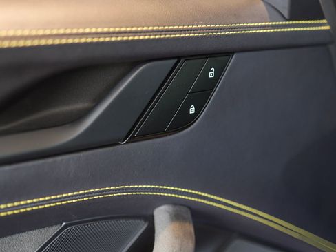 Used 2022 Porsche 911 GT3 image 30