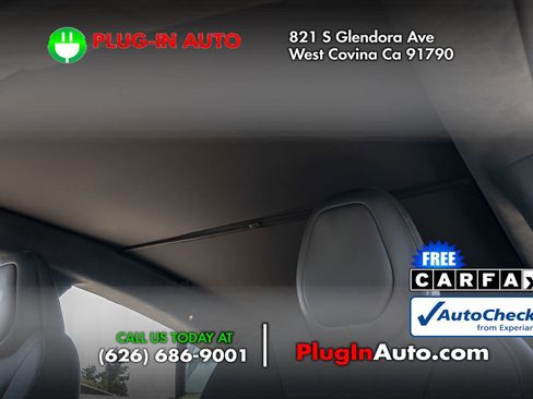 Used 2023 Tesla Model S Plaid image 9