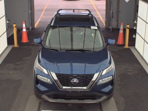 Certified 2023 Nissan Rogue SV w/ SV Premium B Package image 2