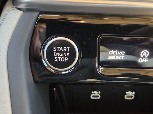 New 2025 Audi Q5 Premium Plus image 21