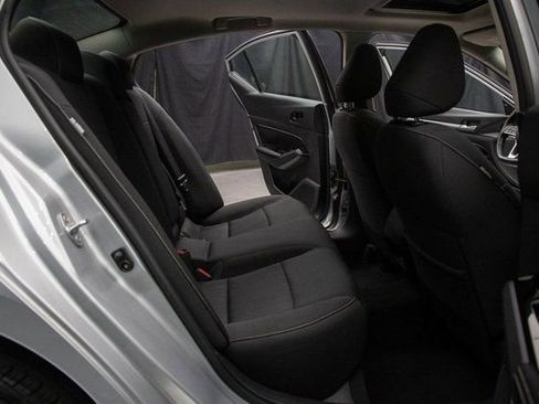 Used 2025 Nissan Altima 2.5 S image 17