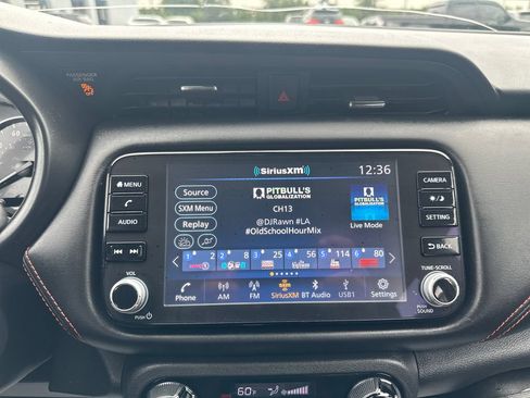 Used 2023 Nissan Kicks SR FWD image 29