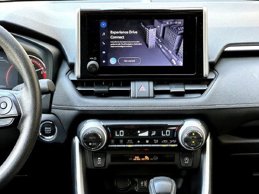 Certified 2025 Toyota RAV4 XLE AWD/4WD image 29