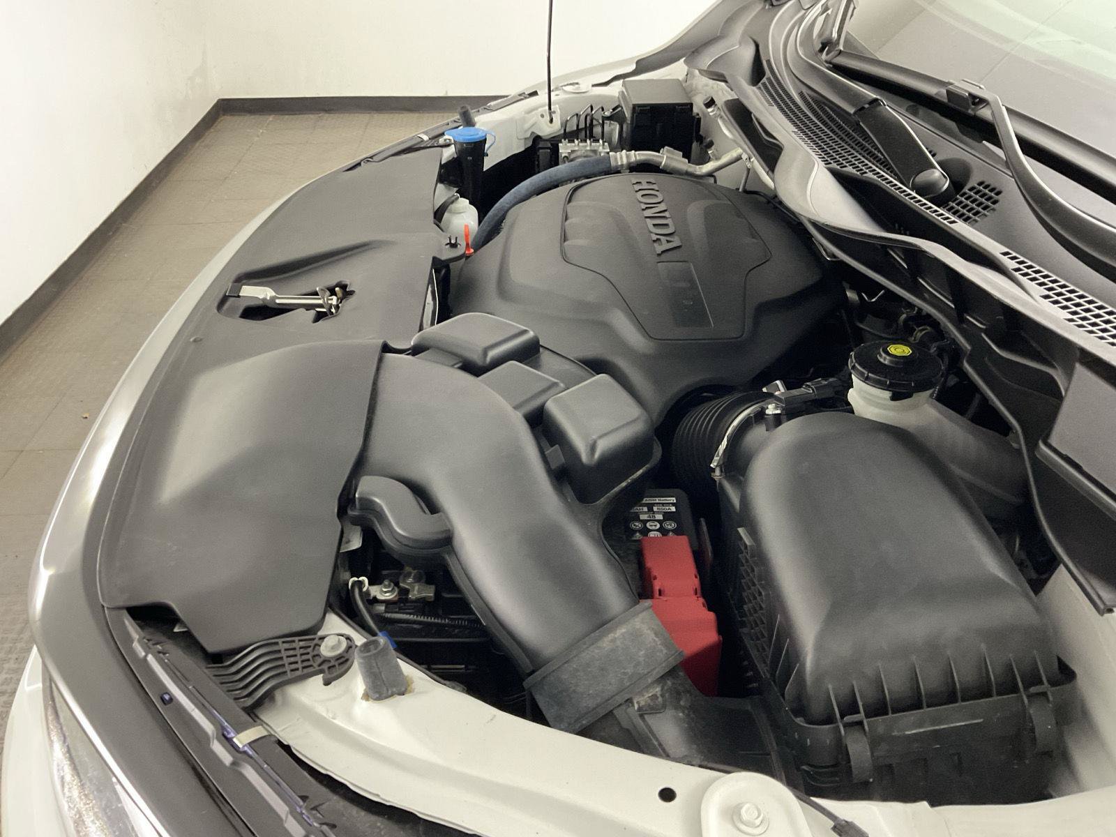Used 2025 Honda Odyssey Elite image 20