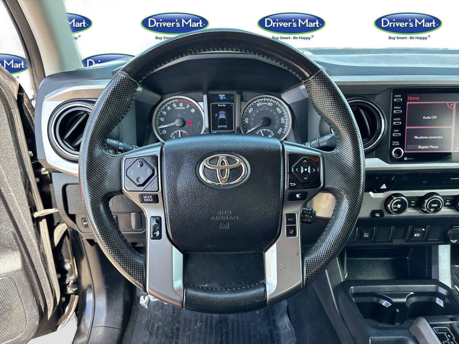 Used 2021 Toyota Tacoma SR5 RWD image 11
