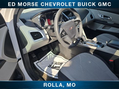Used 2017 GMC Terrain SLE FWD image 13