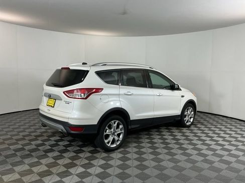 Used 2016 Ford Escape Titanium AWD/4WD image 5