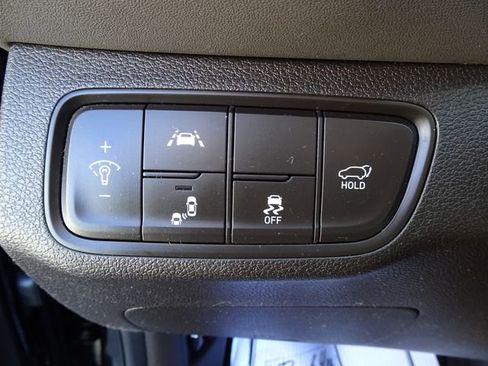 Used 2020 Hyundai Santa Fe Limited image 30