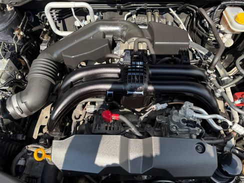 Used 2017 Subaru Legacy 2.5i Premium AWD/4WD image 33