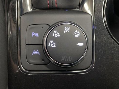 New 2025 Chevrolet Blazer RS w/ Driver Confidence II Package image 16