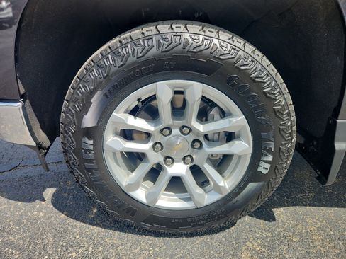 Used 2022 Chevrolet Silverado 1500 LT image 51