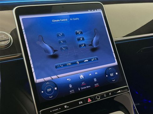 Used 2023 Mercedes-Benz S 500 4MATIC w/ AMG Line image 12