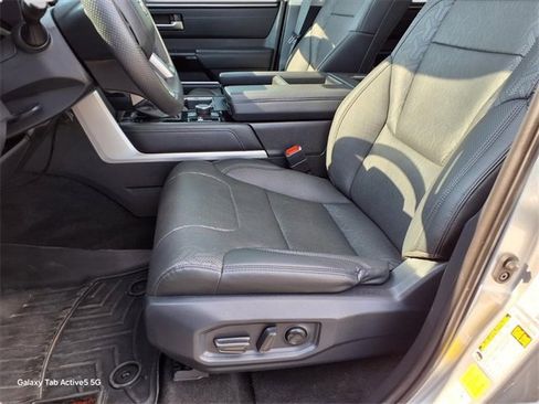 Used 2023 Toyota Tundra Limited image 26