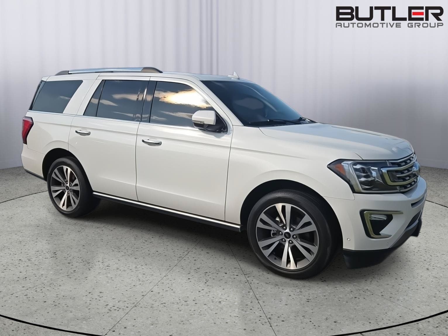Used 2021 Ford Expedition Limited RWD image 2