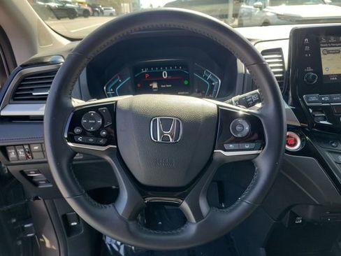 Certified 2023 Honda Odyssey Touring image 24