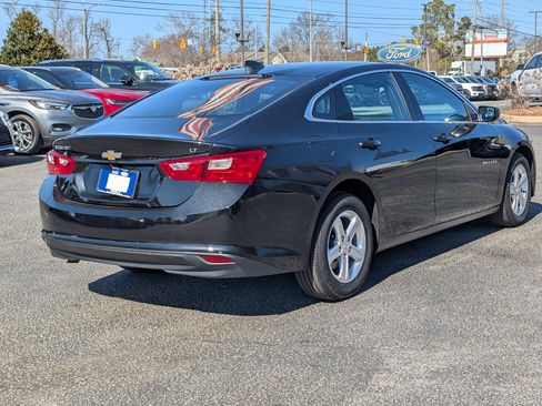Used 2024 Chevrolet Malibu LS image 9