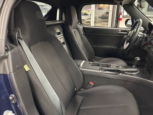 Used 2008 MAZDA MX-5 Miata Sport image 51