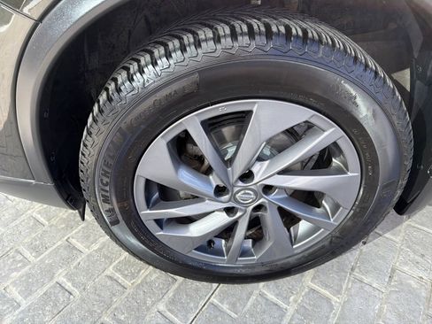 Used 2016 Nissan Rogue SL w/ SL Premium Package image 27