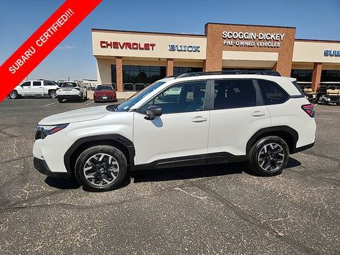 Certified 2025 Subaru Forester Premium w/ Convenience Package #1 AWD/4WD image 2
