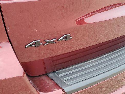 Used 2019 Jeep Grand Cherokee Altitude AWD/4WD image 35